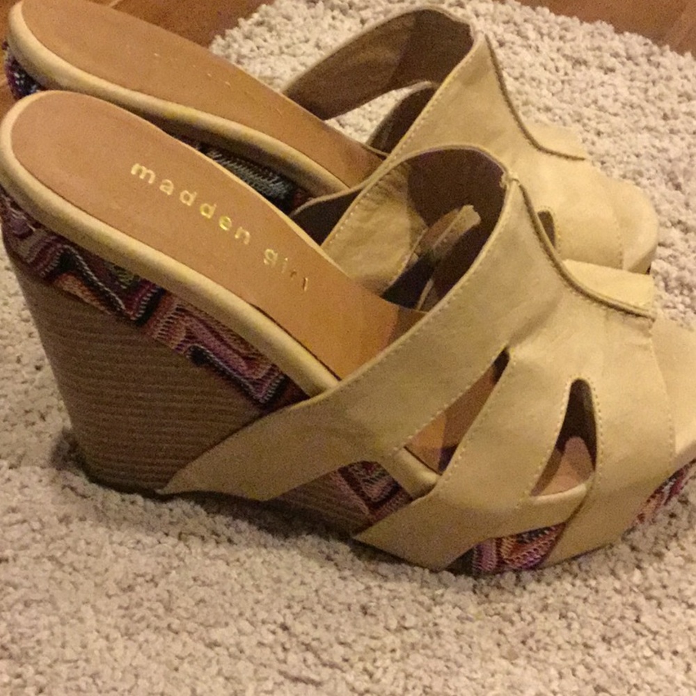 Wedges - Picture 2 of 4